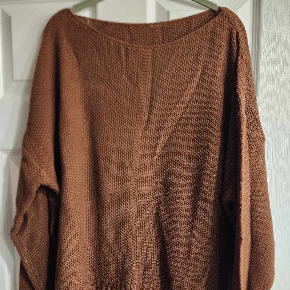 BOATNECK PULLOVER SWEATER
